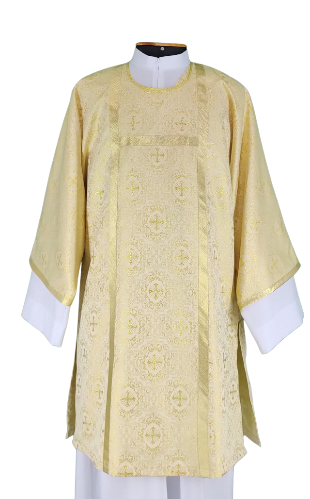  Dalm�tica Tradicional brocado dourado + estola sem forro [01]?cache=20240717181401