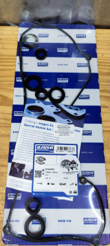 KIT JUNTA TAMPA DE VLVULAS + VEDADORES BICOS INJETORES (8 PEAS) MARCA AJUSA 