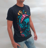 Camiseta Caveira Fone - Neon