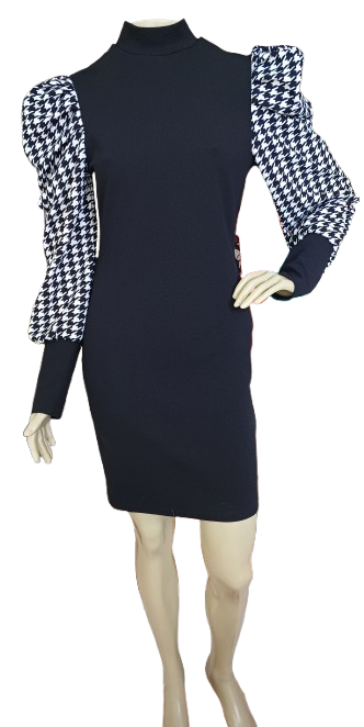 VESTIDO MALHA SHEIN - TAM=M - BUSTO=90 - CINTURA=80 - QUADRIL=92 - COMPR=92  (ref. 13855)