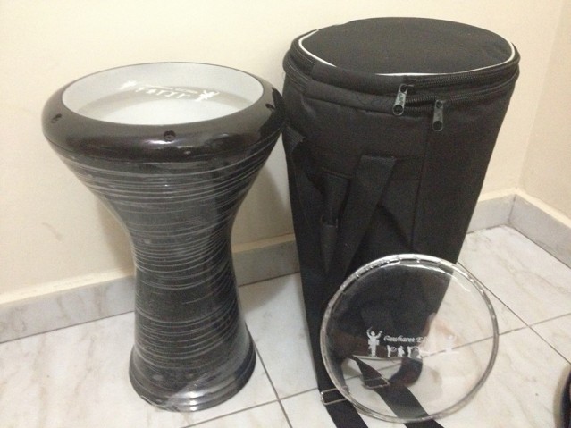 Derbake ,Darbuka Gawharet el Fan Aluminio DRB - Preto por R$1.300,00