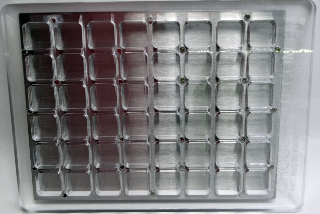 FORMA 3x3 CANTOS ARREDONDADOS 48 CAVIDADES 15 MM