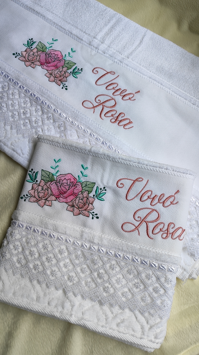 1 Toalha Banh�o + 1 Toalha Rosto | Flores