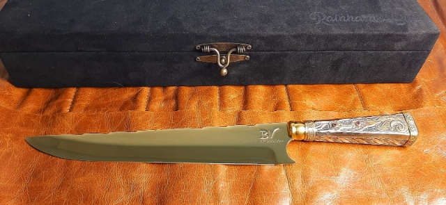 Faca Rainha do Sul 10 Pol. Cabo de Alpaca Dourada Ao Cirrgico