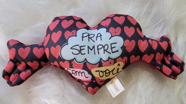 ALMOFADA CORA��O - PEQUENA - Frase: Pra sempre com voc�