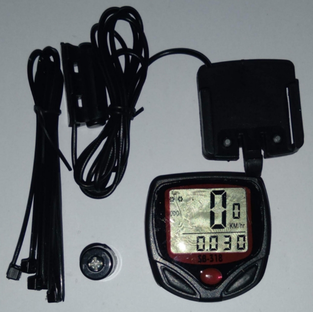 Veloc�metro digital 15 fun��es