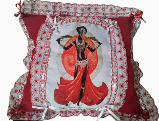 Almofada Ians� ou Oi�